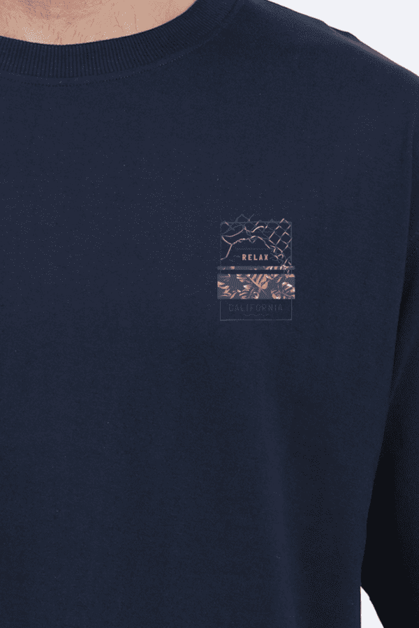 Relax California Oversized T-Shirt – Conflama World Floral Aesthetic - Image 12
