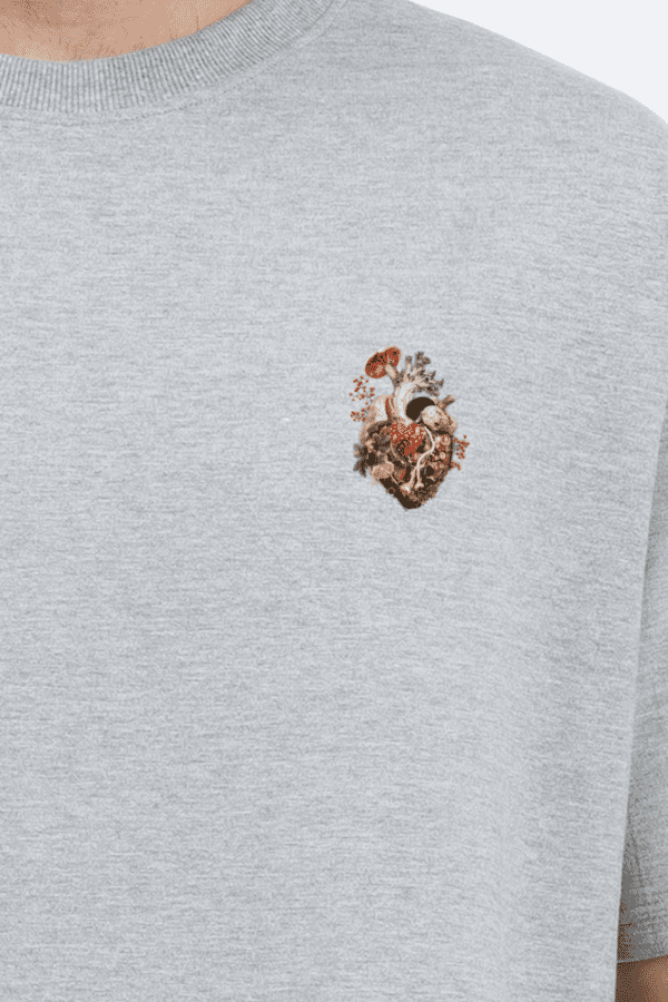 Conscience Heart Oversized Unisex T-Shirt – Bold & Premium Streetwear - Image 14